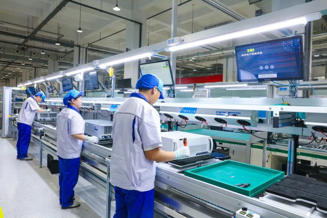 中國(guó)通號(hào)兩家制造企業(yè)被認(rèn)定為2025年先進(jìn)級(jí)智能工廠，技術(shù)服務(wù)升級(jí)引領(lǐng)行業(yè)創(chuàng)新